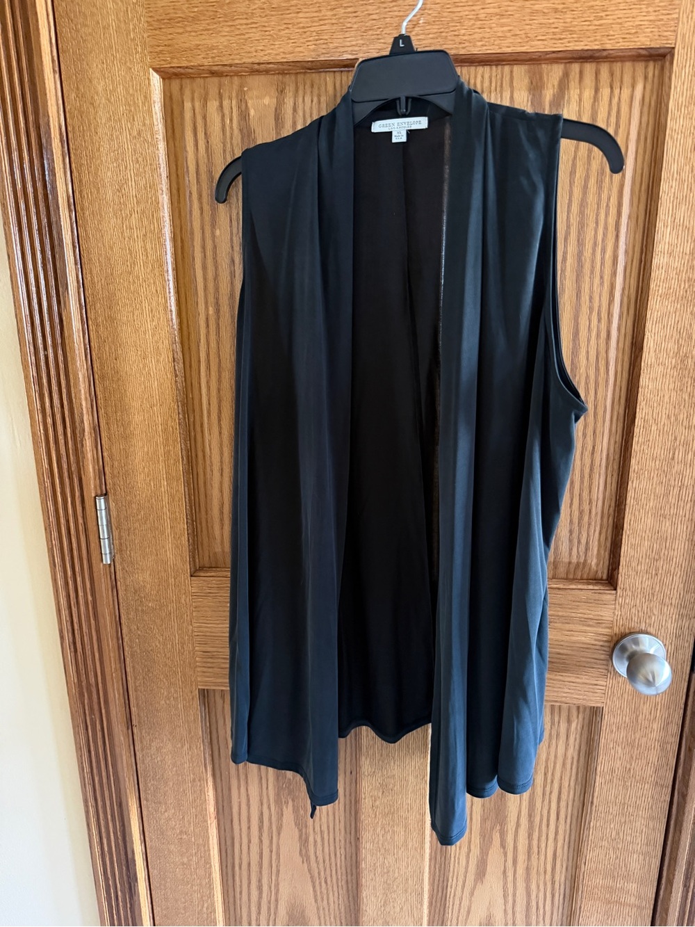 Green Envelope Black Open-Front Sleeveless Vest xl